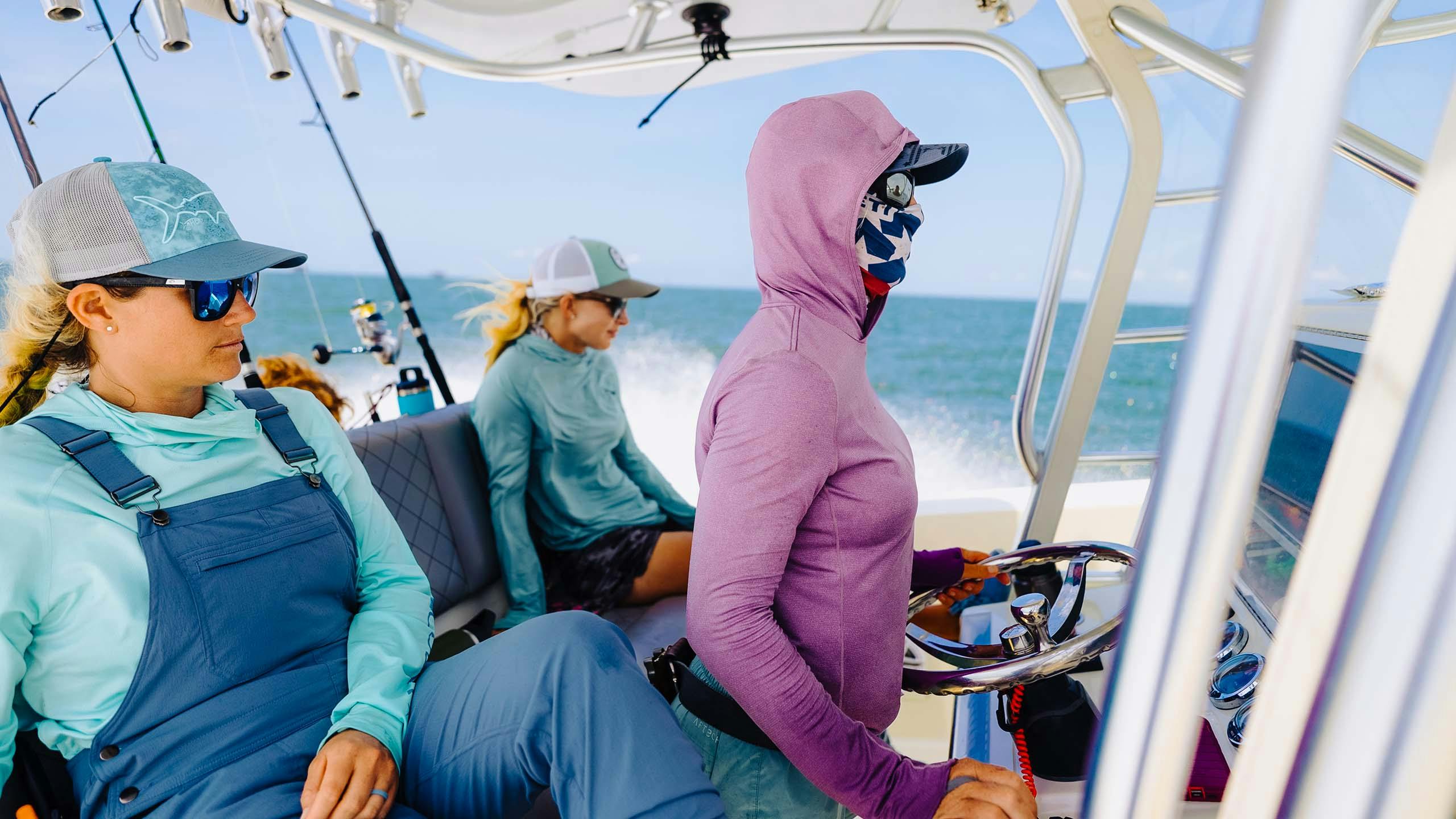 Go to Women's Sun Protection Fishing Clothing Hero